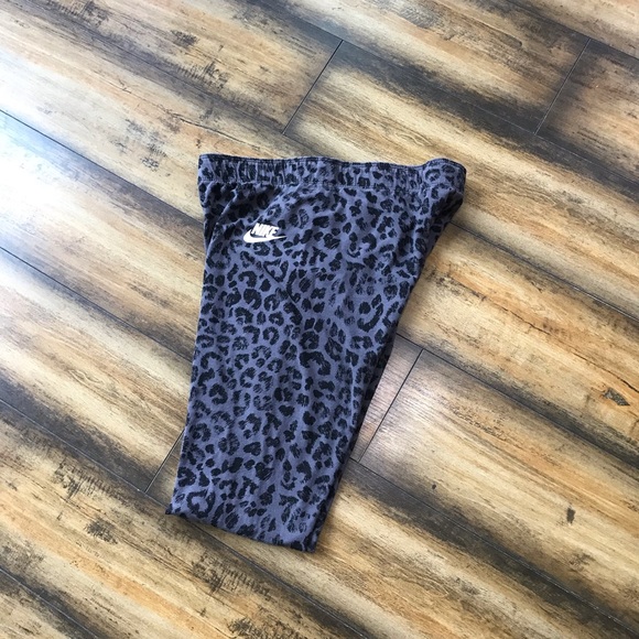 Nike leggings - Picture 2 of 4